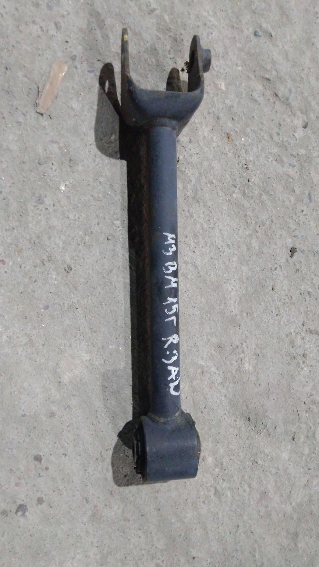 рычаг задний нижний Mazda 3 3 поколение 2015 - фото №1