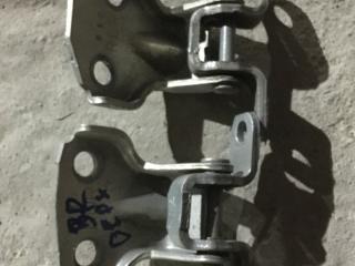 петля двери Subaru Forester 2 поколение (SG) [рестайлинг] 2006, 2.5 л., EJ251, бензин, МКПП, серебристый, правый руль