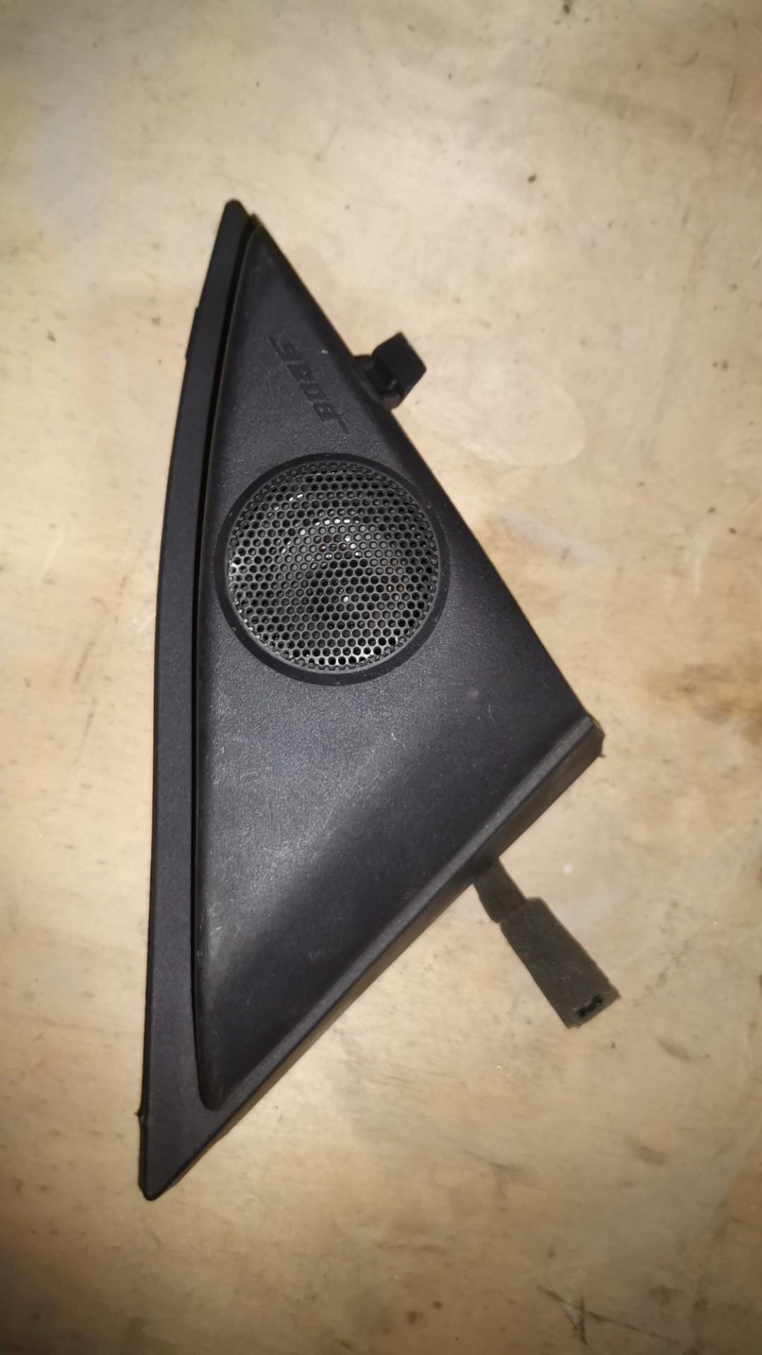 динамик высокочастотный (пищалка) Mazda RX-8 1 поколение 2005, F15466960, 262533001 - фото №1