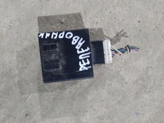 реле стеклоочистителей Mazda 626 GE [рестайлинг] 1995, 1.8 л., бензин, МКПП, хетчбэк 5 дв.