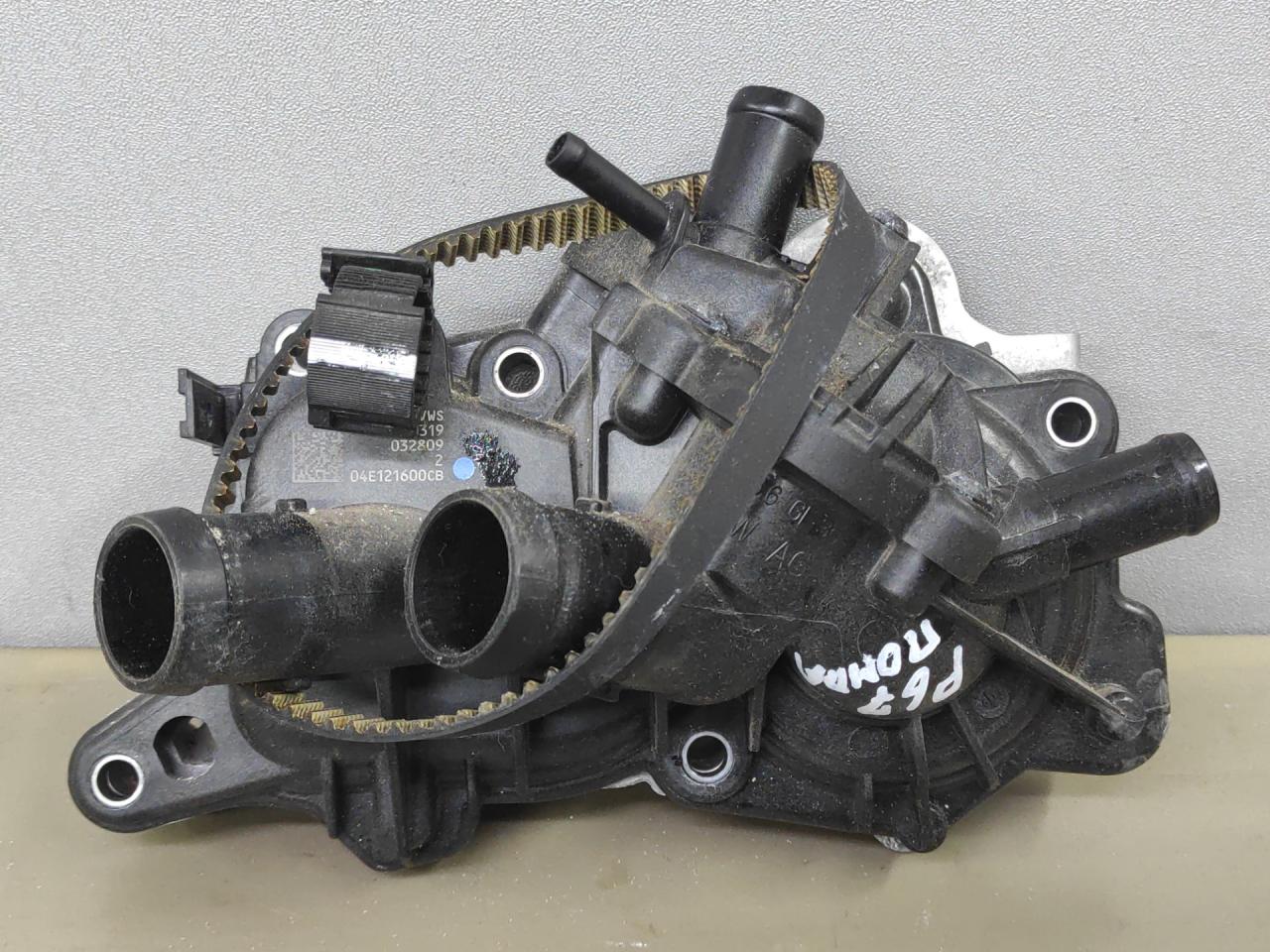 помпа Volkswagen Jetta 7 поколение 2019, 1.4 л., бензин, АКПП, серебристый, передний привод, 04E121600CB, 04E121042AC - фото №1