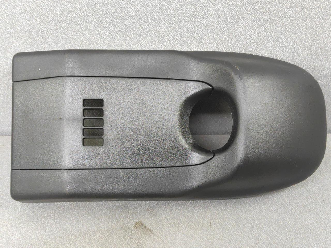 Кожух салонного зеркала GMC Terrain 2 поколение 2020, 2.0 л., бензин, АКПП, темно-серый (графит), передний привод, 84130069, 84129963 - фото №1