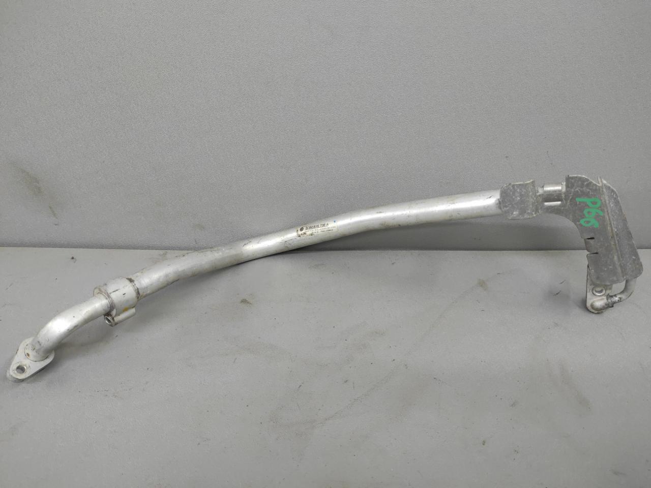 трубка кондиционера Volkswagen Jetta 7 поколение 2019, 1.4 л., бензин, АКПП, серый, седан, передний привод, 5QM816738A - фото №1