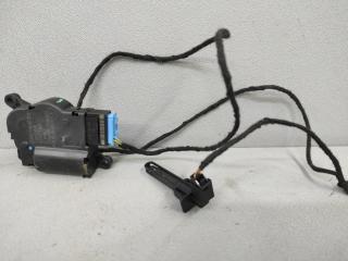 моторчик заслонки печки Volkswagen Jetta 7 поколение 2019, 1.4 л., бензин, АКПП, серый, седан, передний привод, 5Q0907511H