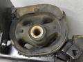 подушка крепления двигателя Toyota Matrix 1 поколение (E130) ZZE130 2003, 1.8 л., 1ZZ-FE, бензин, АКПП, хетчбэк 5 дв., передний привод - фото №5