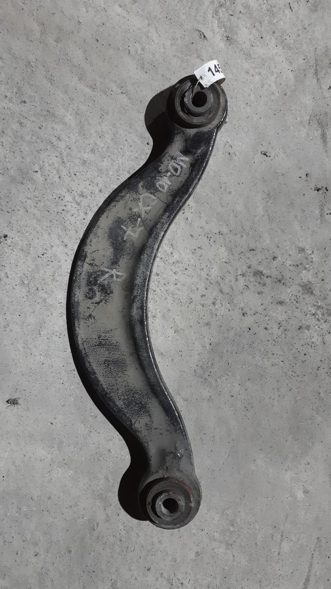 рычаг задний правый Mazda CX-7 1 поколение 2008 - фото №1