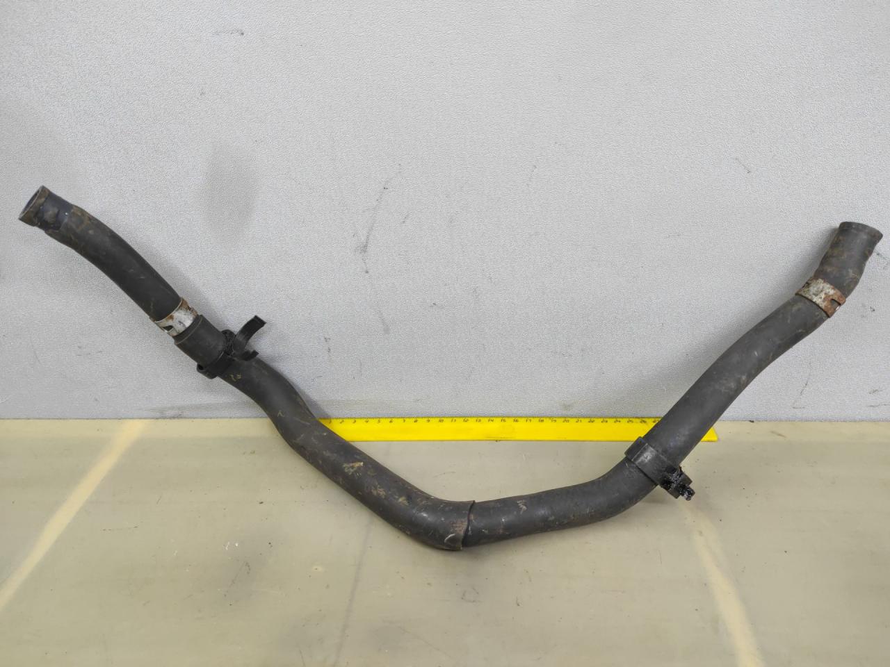 патрубок (трубопровод, шланг) Mazda CX-7 1 поколение 2008, 2.3 л., L3-VDT, бензин, АКПП, внедорожник 5 дв., полный привод - фото №1