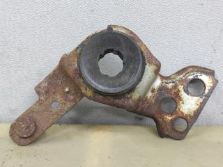 кронштейн радиатора Mazda 626 GE [рестайлинг] GE 1995, 1.8 л., i, FP, бензин, МКПП, черный, хетчбэк 3 дв., передний привод