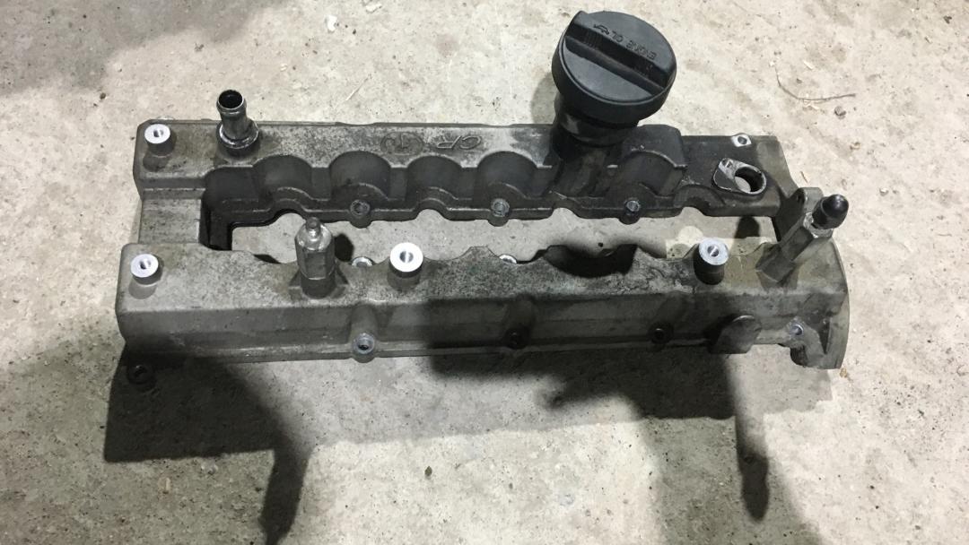 клапанная крышка Great Wall Hover H5 1 поколение 2012, 2.0 л., дизель, АКПП, черный, внедорожник 5 дв., правый руль - фото №1