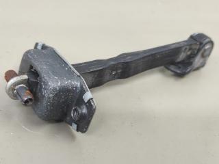 ограничитель открывания двери Suzuki Kizashi 1 поколение RE91S 2012, 2.4 л., J24B, бензин, АКПП, rhfcysq, седан, передний привод, правый руль