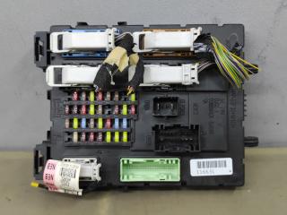 блок предохранителей Ford Escape 3 поколение C520 2014, 1.6 л., бензин, АКПП, красный, передний привод, DV6T14A073JG