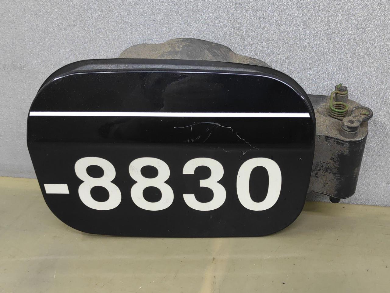 лючок топливного бака Chevrolet Cruze 2 поколение 2017, 1.4 л., бензин, АКПП, черный, седан, передний привод - фото №1