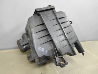 корпус воздушного фильтра Toyota Sienna 3 поколение 2014, 3.5 л., 2GR-FE, бензин, АКПП, черный, передний привод, 170700P0151