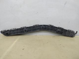 Крепление бампера заднего Toyota Sienna 3 поколение 2014, 3.5 л., 2GR-FE, бензин, АКПП, черный, передний привод, 5215808010