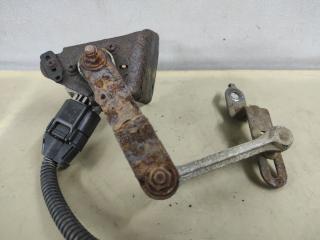 датчик дорожного просвета Toyota Highlander 1 поколение XU20 [рестайлинг] 2006