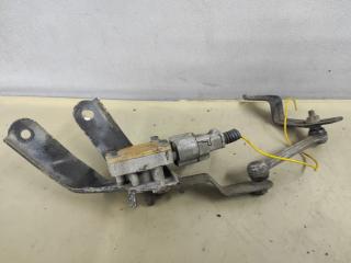 датчик дорожного просвета Toyota Prius 3 поколение 2010