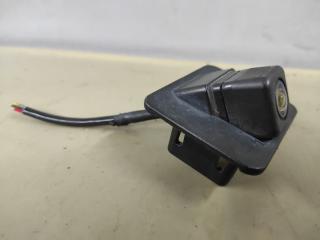 камера заднего вида Mazda 3 3 поколение [рестайлинг] 2018, BHN167RC0