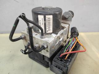 блок ABS Audi Q7 4L [рестайлинг] 4LB 2012, 3.0 л., TFSI, CJWB, бензин, АКПП, черный, внедорожник 5 дв., полный привод, 4L0614517L