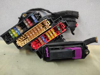 блок предохранителей Audi Q7 4L [рестайлинг] 4LB 2012, 3.0 л., TFSI, CJWB, бензин, АКПП, черный, внедорожник 5 дв., полный привод, 8K0941824, 4E0906230