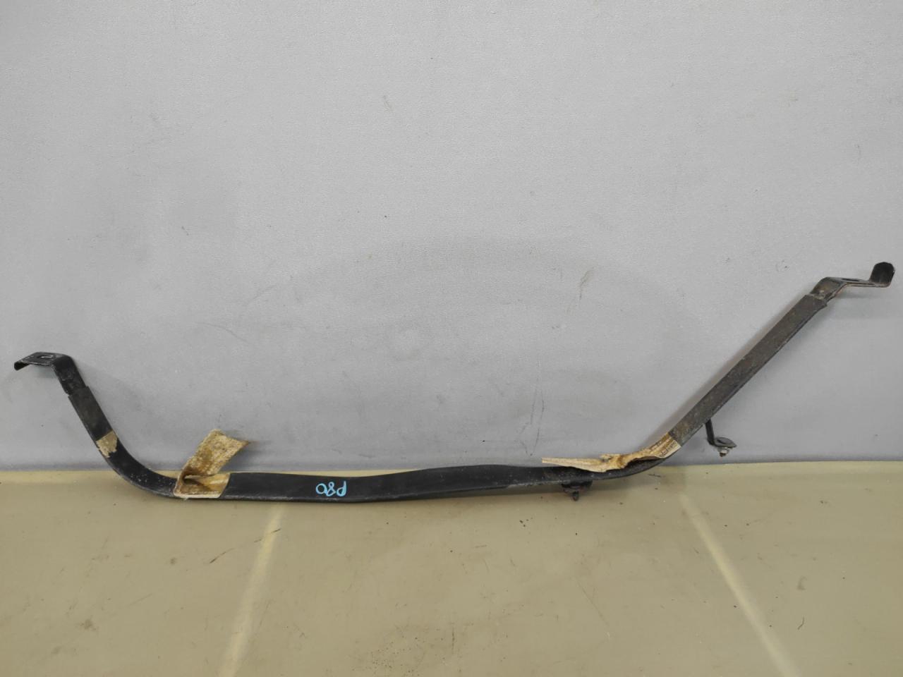 крепление бака топливного Mazda CX-9 2 поколение TC 2020, 2.5 л., PY-VPS, бензин, АКПП, внедорожник 5 дв., полный привод - фото №1