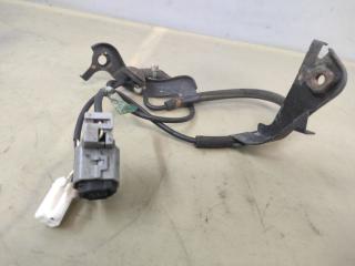 проводка датчика ABS Toyota Sienna 3 поколение 2014, 3.5 л., 2GR-FE, бензин, АКПП, черный, передний привод