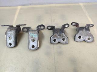 петля двери Toyota Matrix 1 поколение (E130) ZZE130 2003, 1.8 л., 1ZZ-FE, бензин, АКПП, хетчбэк 5 дв., передний привод