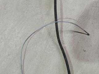 трос ручника Citroen DS3 1 поколение 2012, 1.6 л., 5FV (EP6CDT), бензин, МКПП, белый, хетчбэк 3 дв., передний привод, правый руль