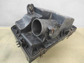 корпус воздушного фильтра Mazda Premacy 1 поколение [рестайлинг] 2001, 2.0 л., TD, дизель