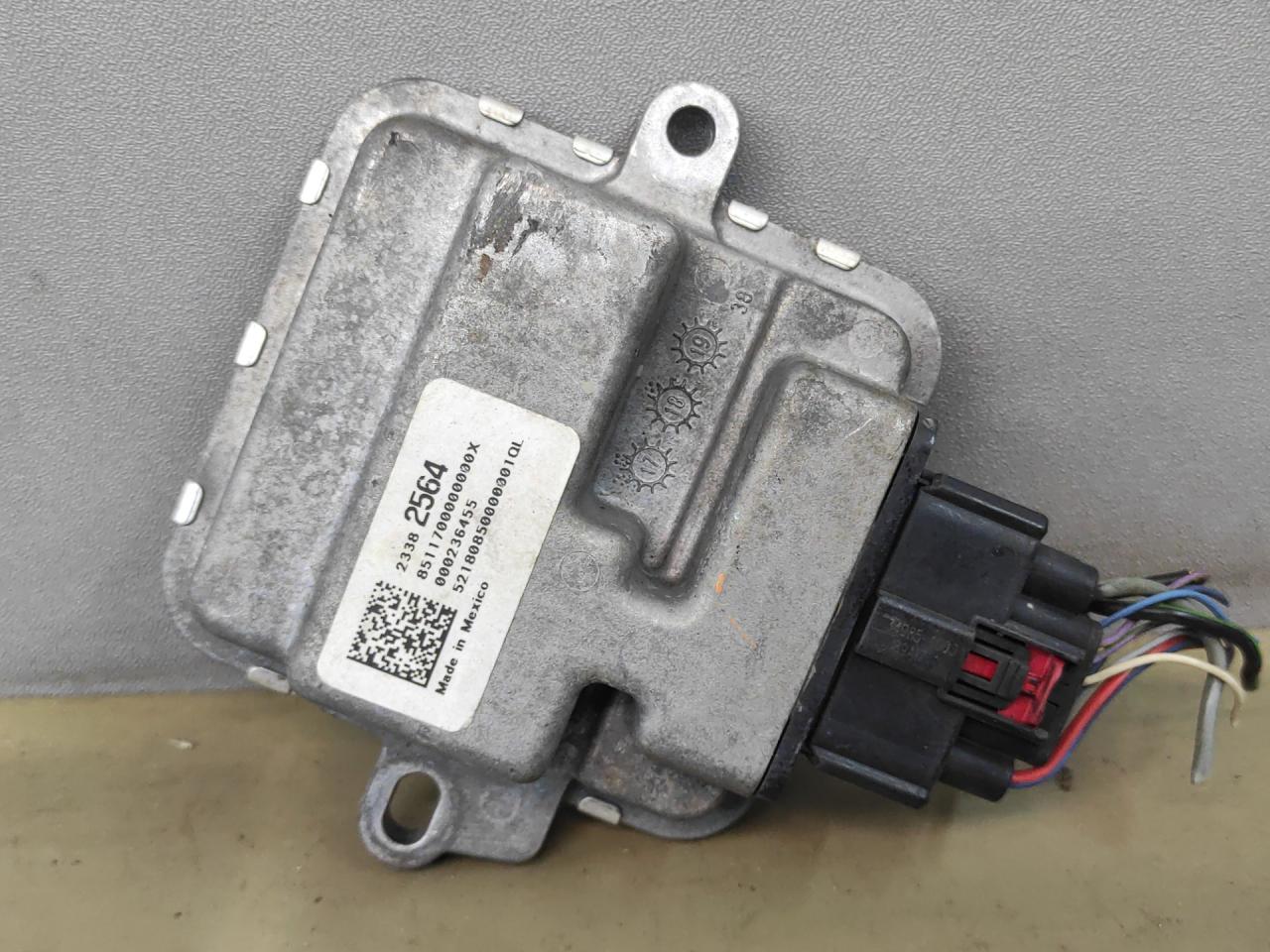 блок управления топливным насосом Chevrolet Equinox 3 поколение 2018, 1.5 л., бензин, АКПП, серый 139х, минивэн, передний привод, 23382564 - фото №1