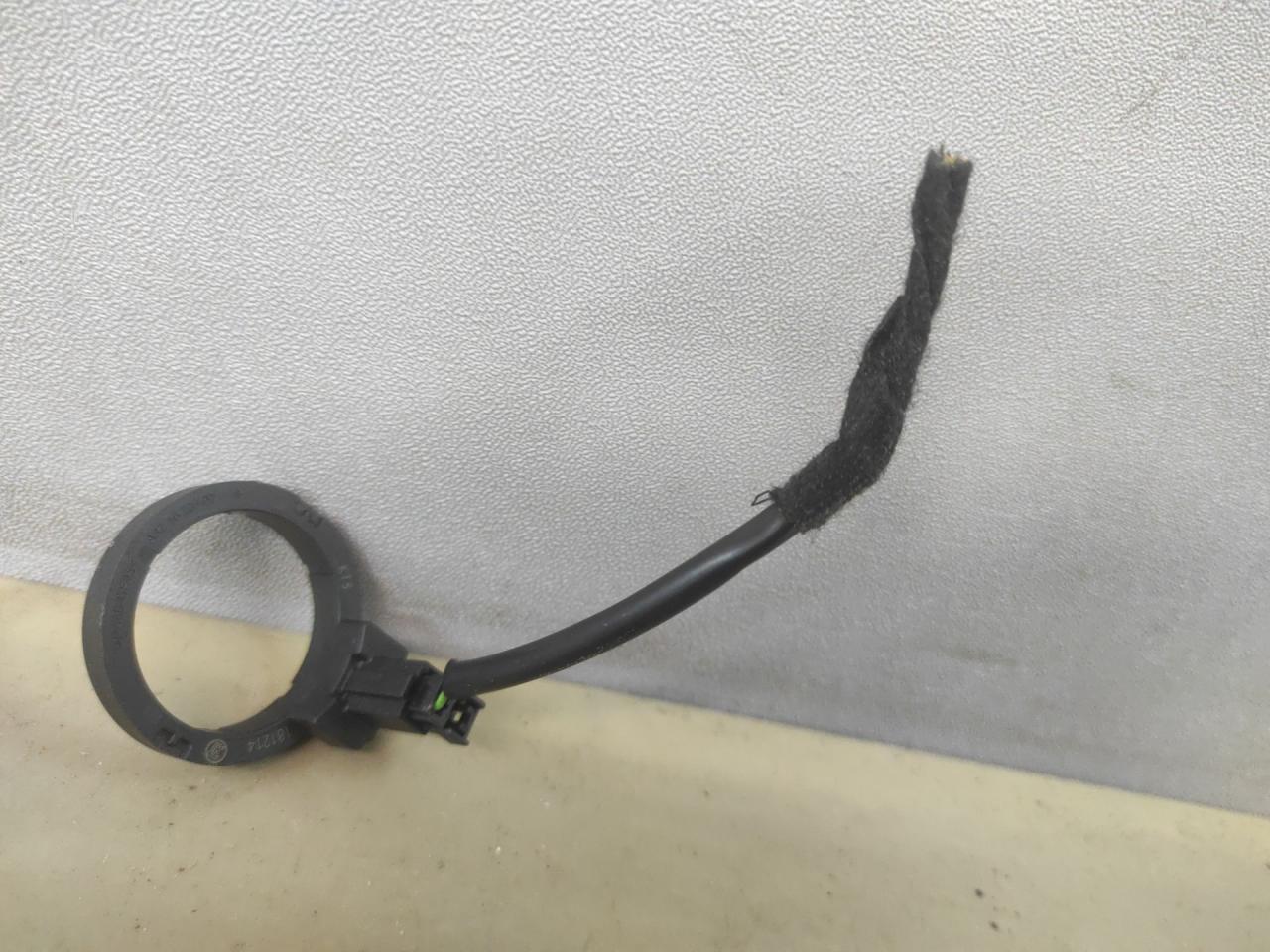 антенна иммобилайзера Volkswagen Jetta 7 поколение 2019, 1.4 л., бензин, АКПП, серый, седан, передний привод, A321023400 - фото №1