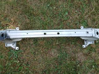 усилитель бампера переднего Mazda 6 GG 2004