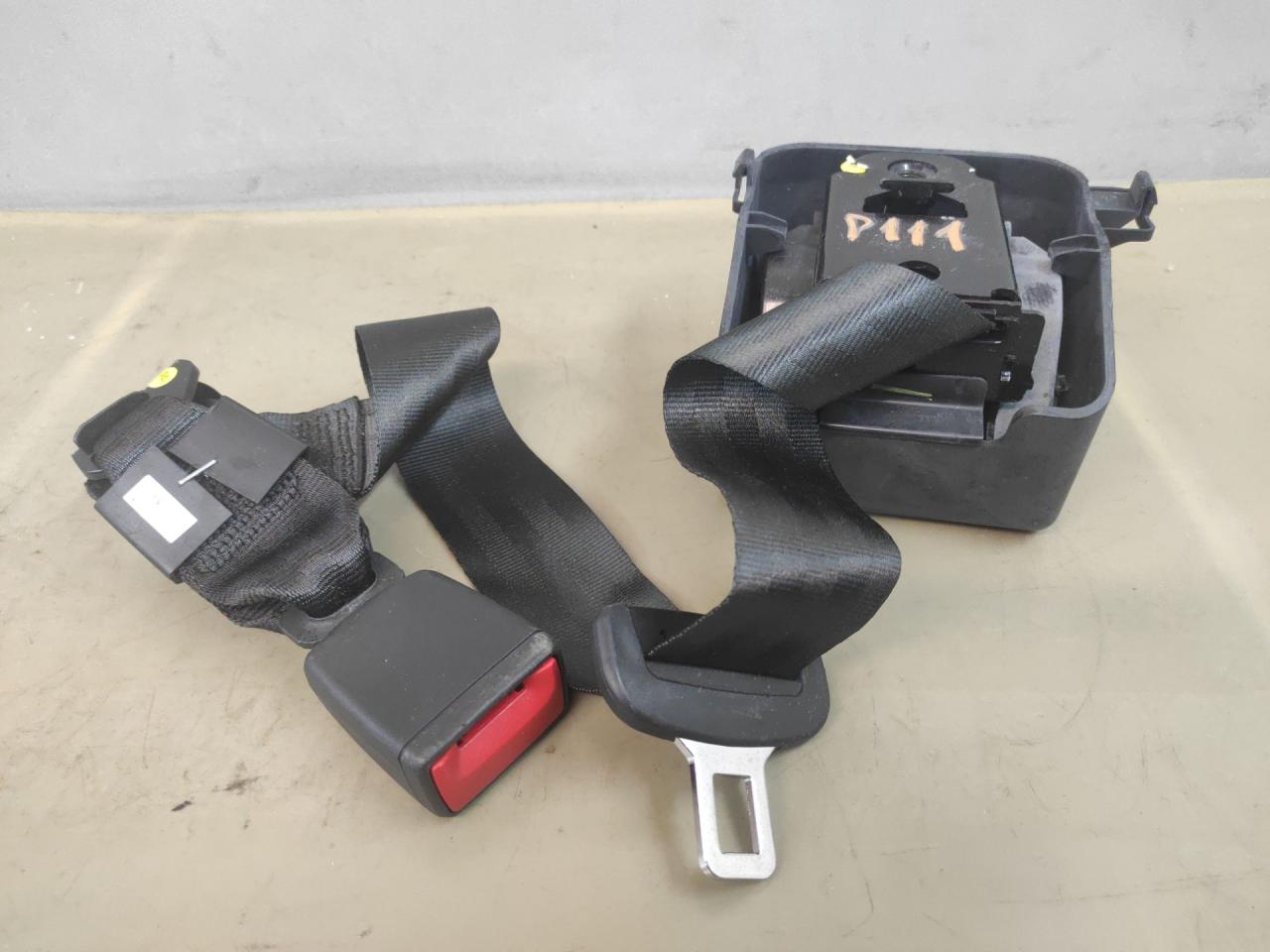 ремень безопасности Volkswagen Jetta 7 поколение 2019, 1.4 л., бензин, АКПП, серый, седан, передний привод, 17A857740 - фото №1