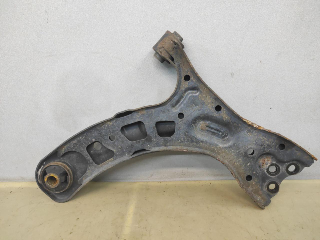 рычаг передний левый Subaru Impreza 5 поколение (GK/GT) 2019, 2.0 л., бензин, вариатор, серый, седан, полный привод - фото №1