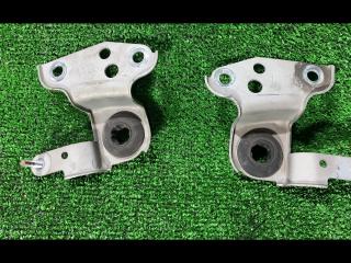 кронштейн радиатора Mazda 626 GF [рестайлинг] 2000, 2.5 л., бензин, АКПП, универсал, полный привод, правый руль