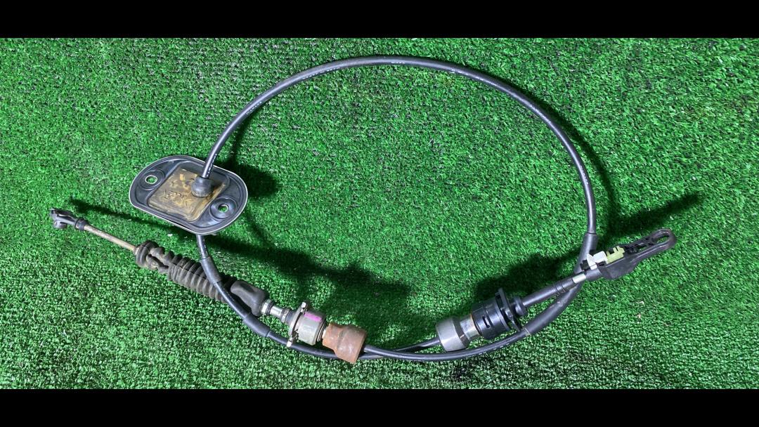 трос кулисы КПП Mazda CX-9 1 поколение 2008, 3.7 л., CA, бензин, АКПП, полный привод, правый руль - фото №1