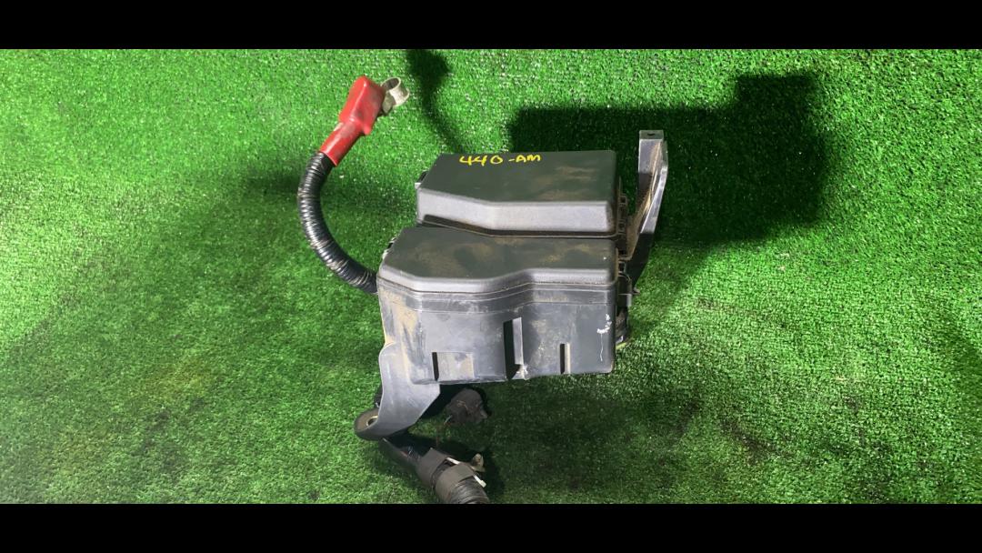 блок предохранителей Mazda CX-9 1 поколение 2008, 3.7 л., CA, бензин, АКПП, полный привод, правый руль - фото №1