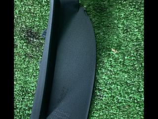 ус под фонарь Kia Rio 4 поколение 2017