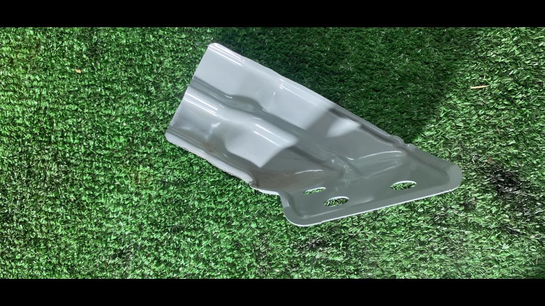 крепление крыла переднего правого Kia Sorento 2 поколение 2011, 663272P000 - фото №1