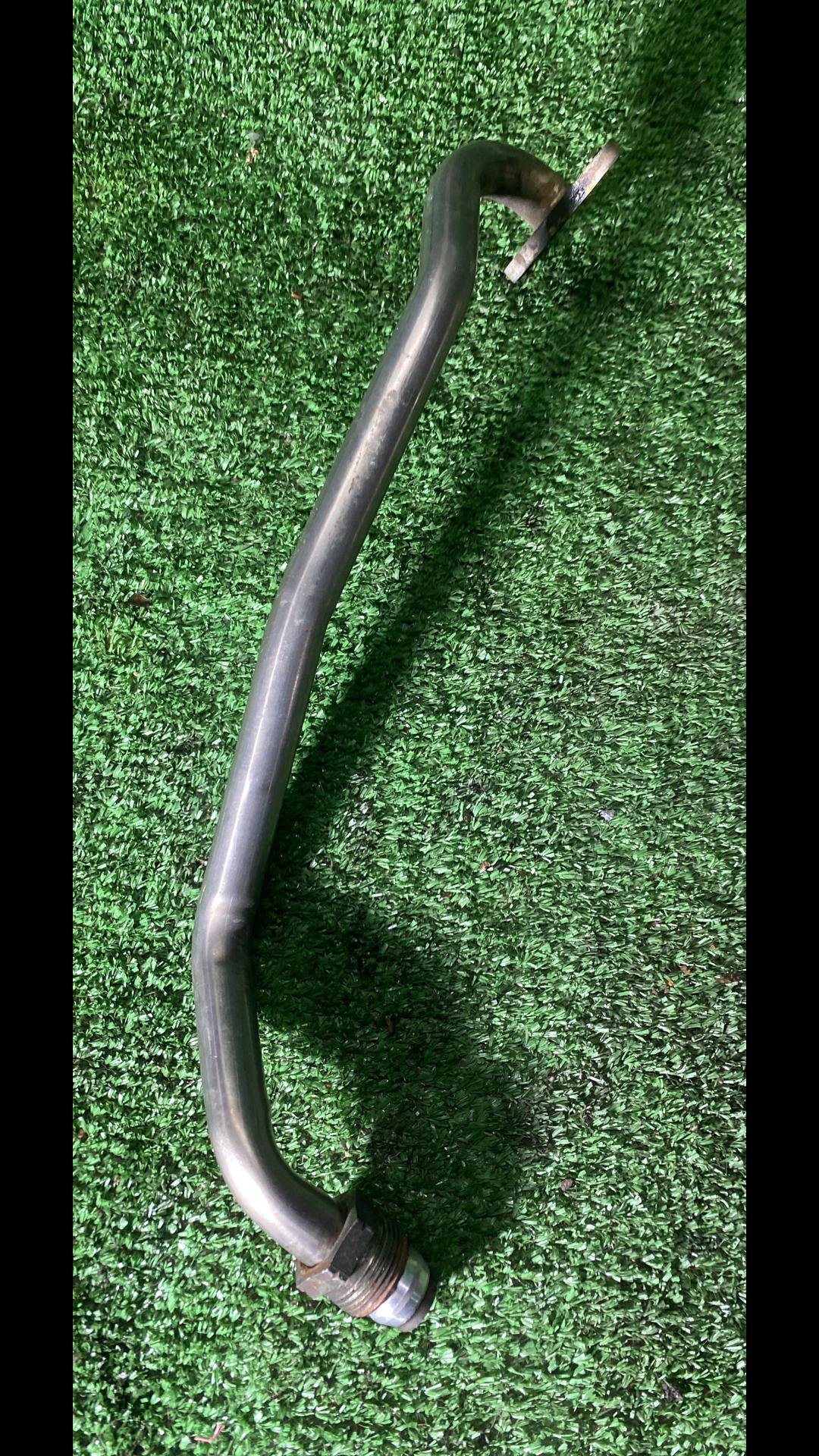 трубка системы рециркуляции EGR Mazda CX-7 1 поколение 2007, 2.3 л., L3-VDT, бензин, АКПП, черный, внедорожник 5 дв., полный привод, правый руль - фото №1