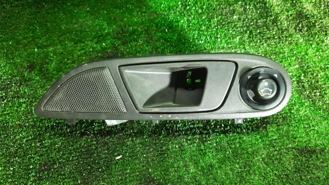 джойстик регулировки зеркал Ford Fiesta 6 поколение 2012, 1.6 л., бензин, хетчбэк 5 дв., передний привод - фото №1