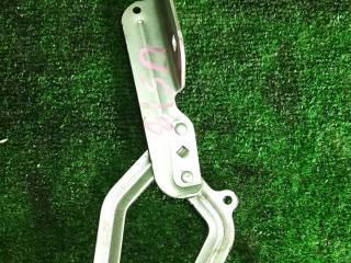 петля капота правая Ford Fiesta 6 поколение 2012, 1.6 л., бензин, хетчбэк 5 дв., передний привод