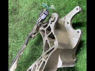 кронштейн двигателя Mitsubishi Lancer 10 поколение [рестайлинг] 2011, 2.0 л., 4B11, бензин, МКПП, серебристый, седан, правый руль