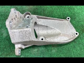 кронштейн двигателя Volvo V60 1 поколение [рестайлинг] 2016, 2.0 л., бензин, АКПП, универсал, 31370633