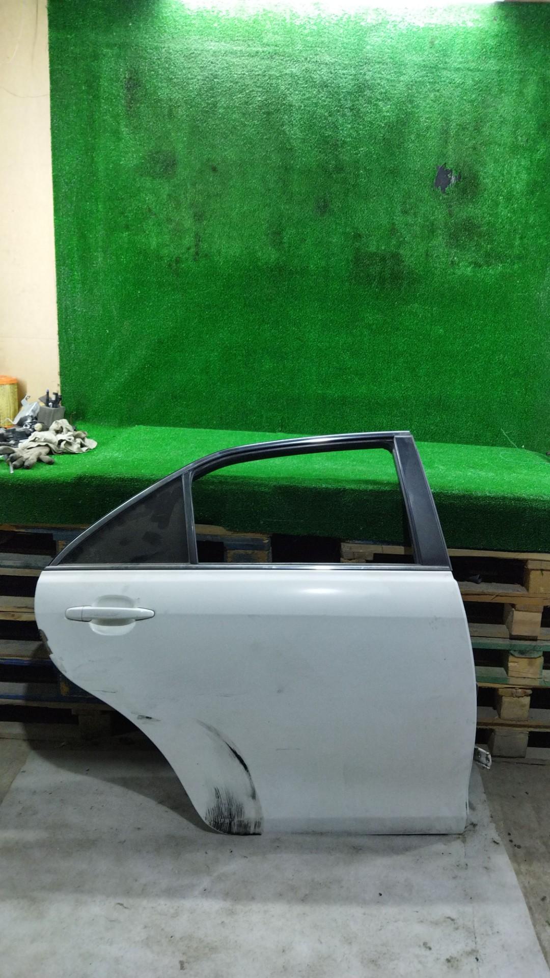 дверь задняя правая Toyota Camry 7 поколение XV40 2009, 2.4 л., i, 2AZ-FE, бензин, АКПП, белый, седан, передний привод - фото №1