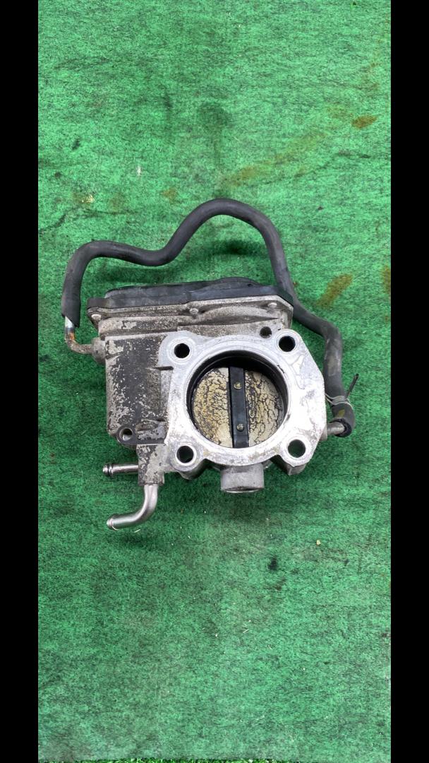 заслонка дроссельная Toyota Camry 7 поколение XV40 2009, 2.4 л., i, 2AZ-FE, бензин, АКПП, белый, седан, передний привод - фото №1