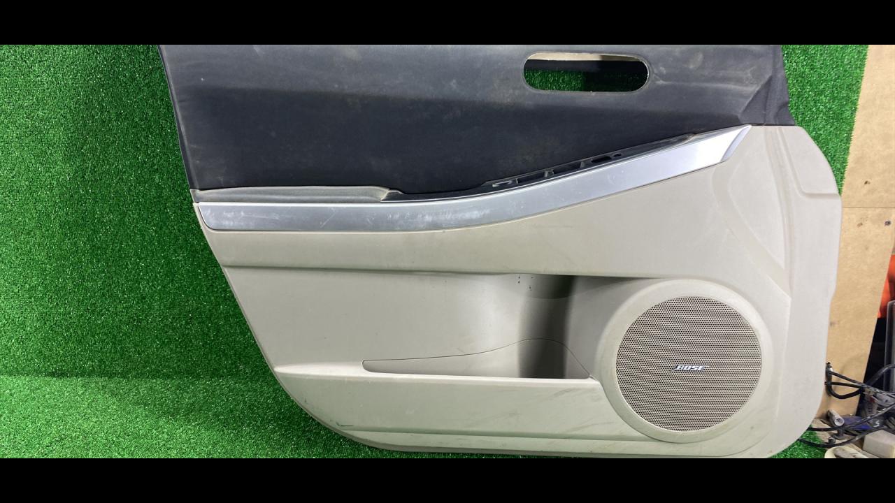 обшивка двери передняя левая Mazda CX-7 1 поколение 2008, 2.3 л., бензин - фото №1