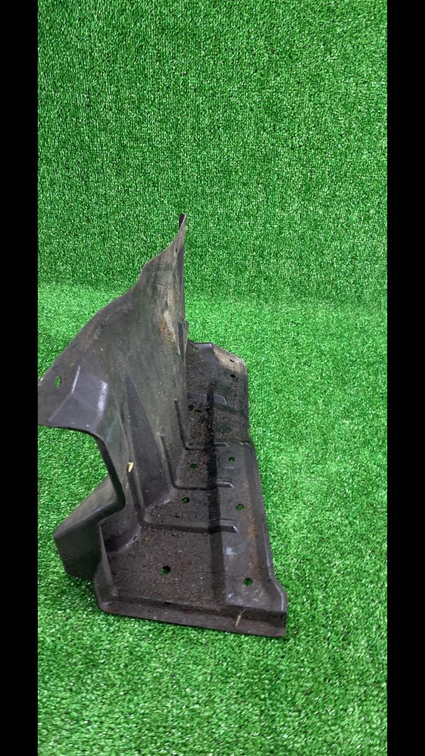 защита двигателя Mitsubishi Outlander 2 поколение 2008, 3.0 л., i, 6B31, бензин, красный, внедорожник 5 дв., полный привод - фото №1