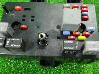 блок предохранителей Chevrolet Equinox 1 поколение 2005, 3.4 л., бензин, АКПП, хетчбэк 5 дв., полный привод