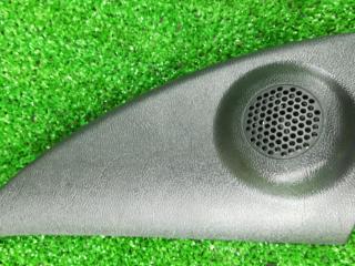 уголок двери внутренний Chevrolet Equinox 1 поколение 2005, 3.4 л., бензин, АКПП, хетчбэк 5 дв., полный привод