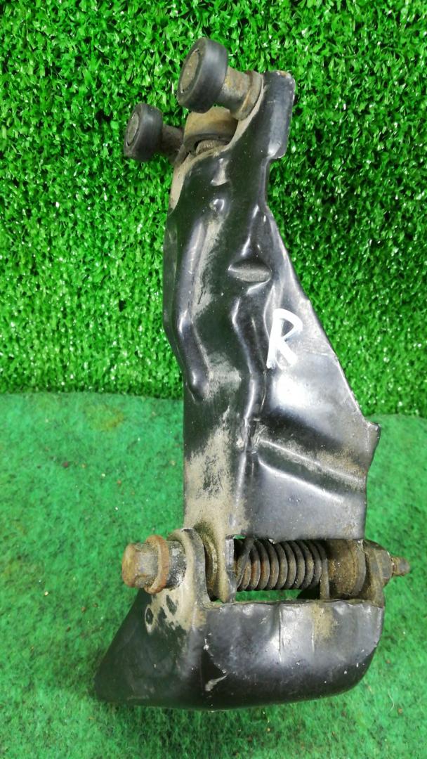 ролик двери сдвижной Dodge Grand caravan 5 поколение 2010, 3.6 л., бензин, АКПП, минивэн, передний привод - фото №1